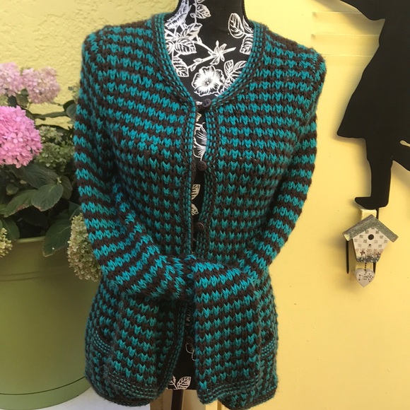 TRINA TURK KNIT CARDIGAN - Picture 8 of 9